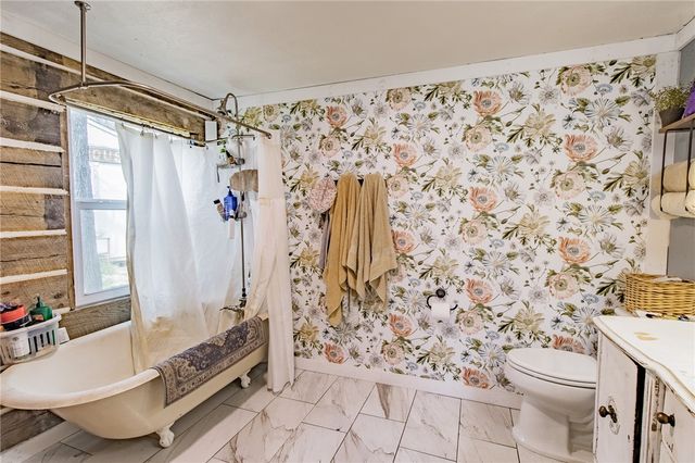 10888 West US Highway 79, Hearne, TX 77859