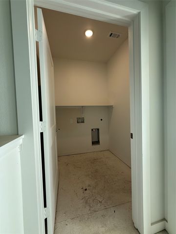 3124 Bennett Drive 23-102, Corinth, TX 76208