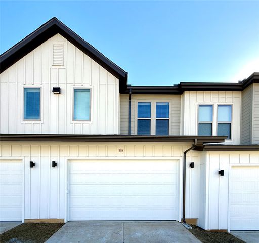 3124 Bennett Drive 23-102, Corinth, TX 76208