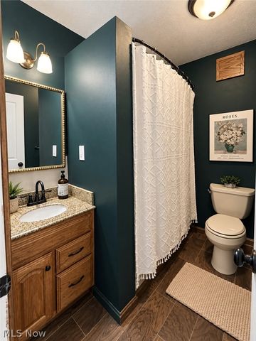 1102 E Garfield Road, Aurora, OH 44202
