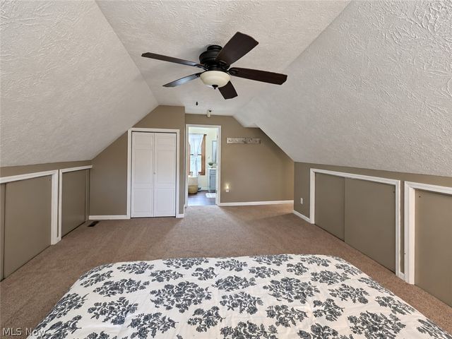 1102 E Garfield Road, Aurora, OH 44202