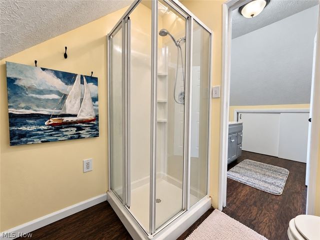 1102 E Garfield Road, Aurora, OH 44202