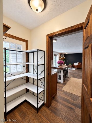 1102 E Garfield Road, Aurora, OH 44202