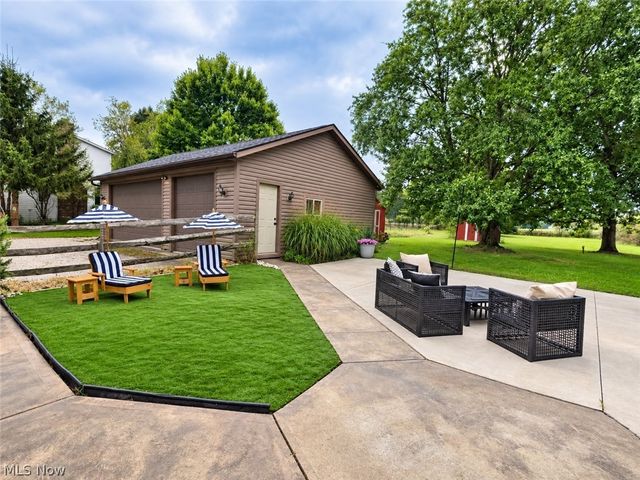 1102 E Garfield Road, Aurora, OH 44202