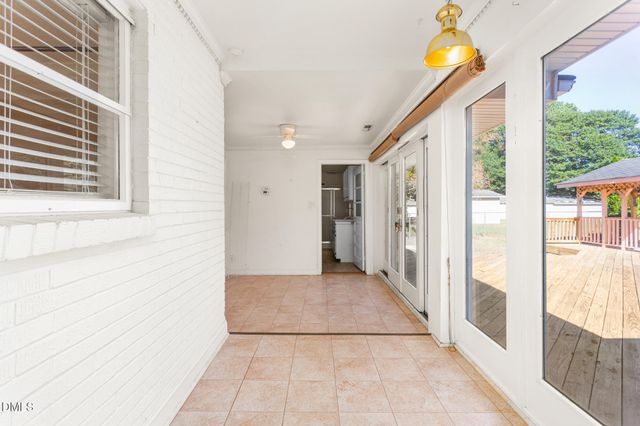 1000 Hanford Road, Graham, NC 27253