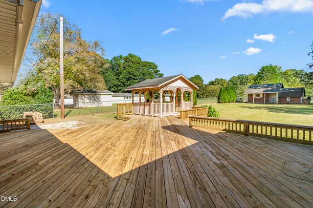 1000 Hanford Road, Graham, NC 27253