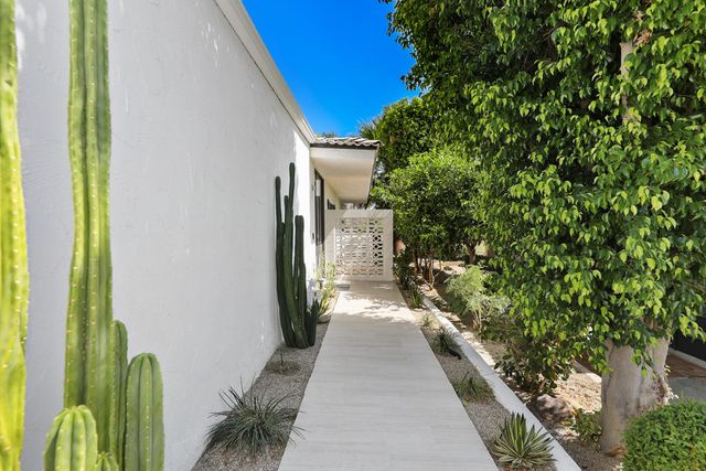 77942 Lago Drive, La Quinta, CA 92253