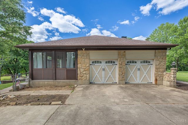 9889 Staley Road, Franklin Twp, OH 45005