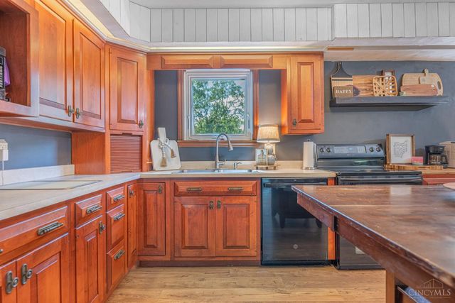 9889 Staley Road, Franklin Twp, OH 45005
