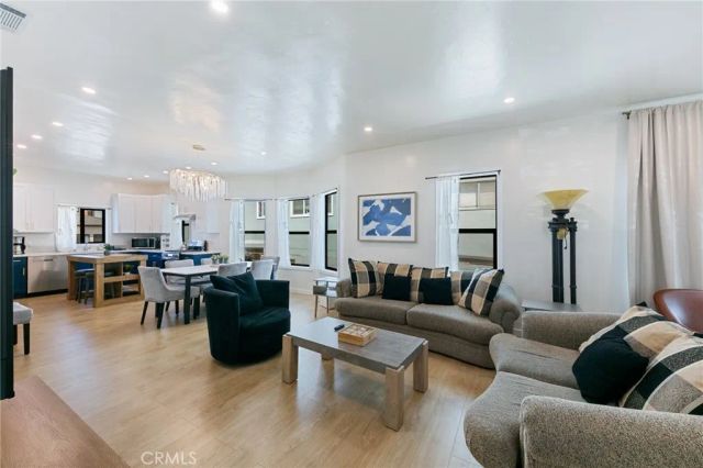 1317 E 1st, Long Beach, CA 90802