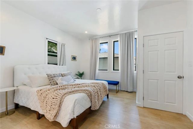 1317 E 1st, Long Beach, CA 90802