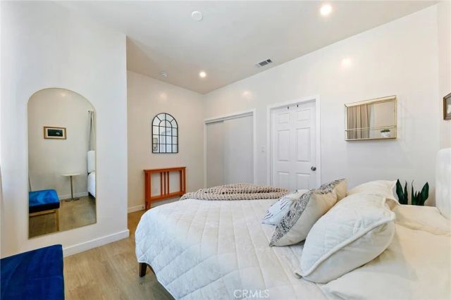 1317 E 1st, Long Beach, CA 90802