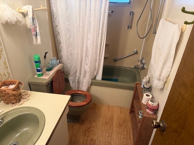 150 Emmett Stone Ln, Normandy, TN 37360