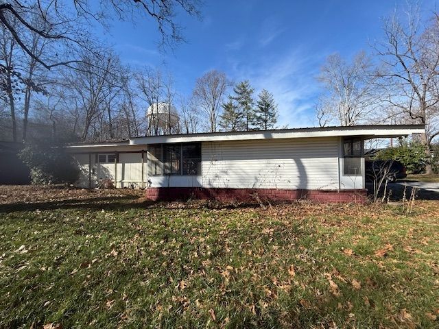 150 Emmett Stone Ln, Normandy, TN 37360