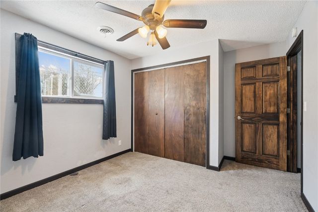 57 33rd Avenue SW, Cedar Rapids, IA 52404