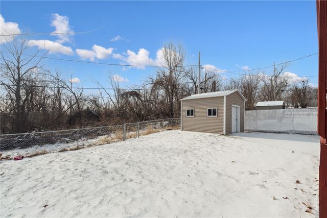 57 33rd Avenue SW, Cedar Rapids, IA 52404