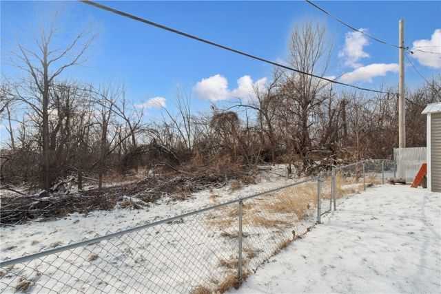 57 33rd Avenue SW, Cedar Rapids, IA 52404