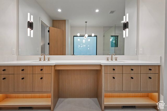 2138 E PHEASANT LN, Holladay, UT 84121