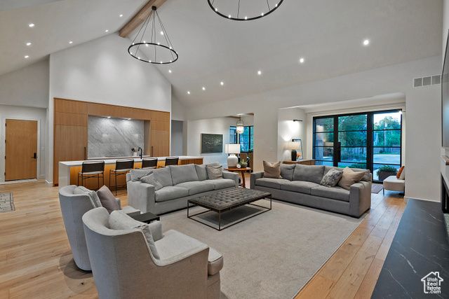 2138 E PHEASANT LN, Holladay, UT 84121