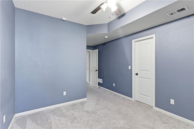 9425 N Spruce Court, Kansas City, MO 64156