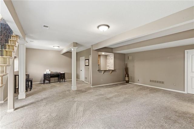 9425 N Spruce Court, Kansas City, MO 64156