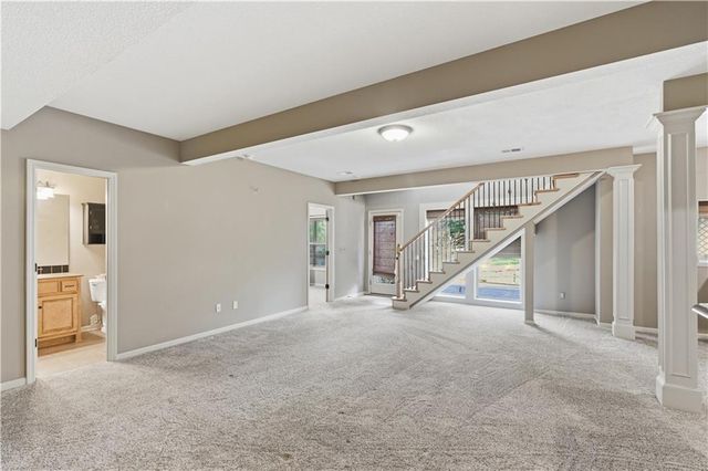 9425 N Spruce Court, Kansas City, MO 64156