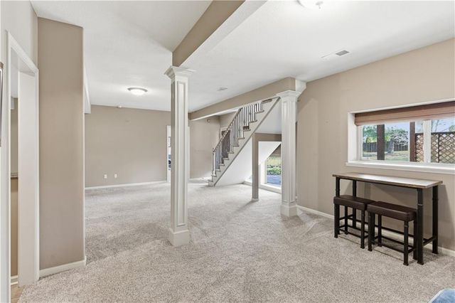 9425 N Spruce Court, Kansas City, MO 64156