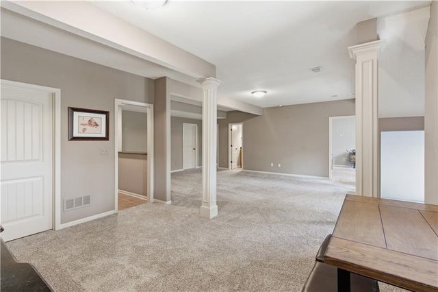 9425 N Spruce Court, Kansas City, MO 64156