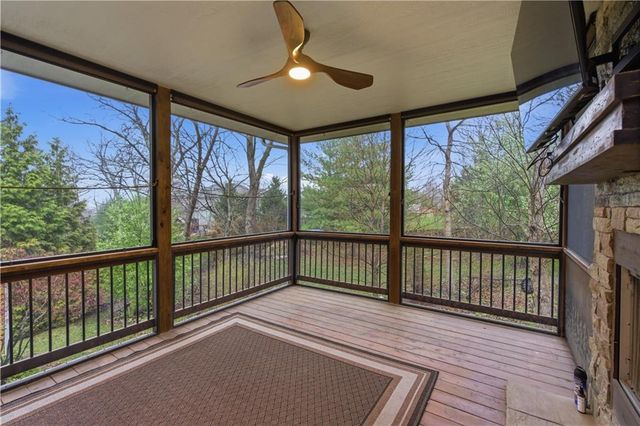 9425 N Spruce Court, Kansas City, MO 64156