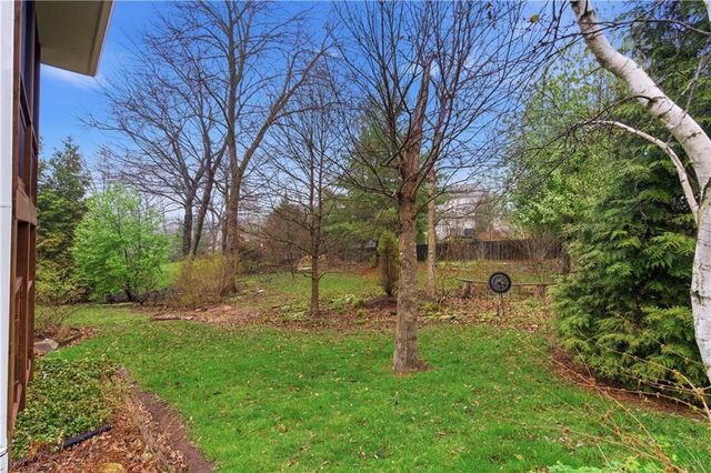 9425 N Spruce Court, Kansas City, MO 64156