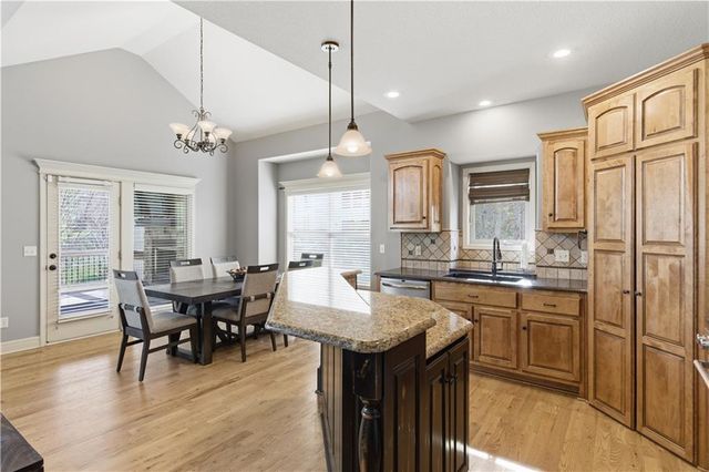 9425 N Spruce Court, Kansas City, MO 64156