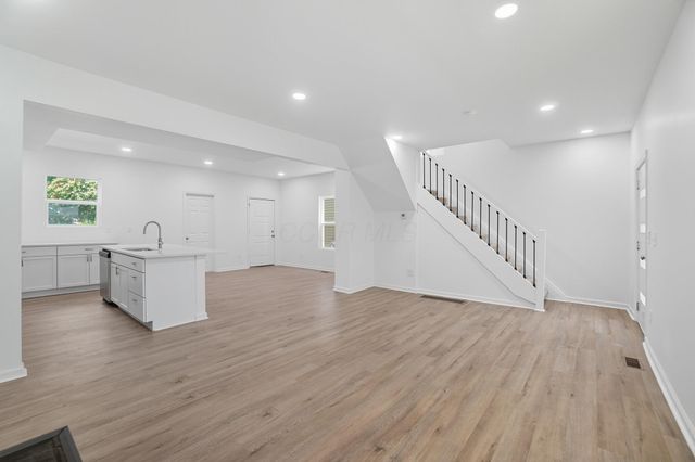 1474 Hildreth Avenue, Columbus, OH 43203