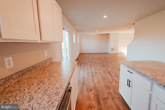 100 COVILLE ST, Middletown, VA 22645