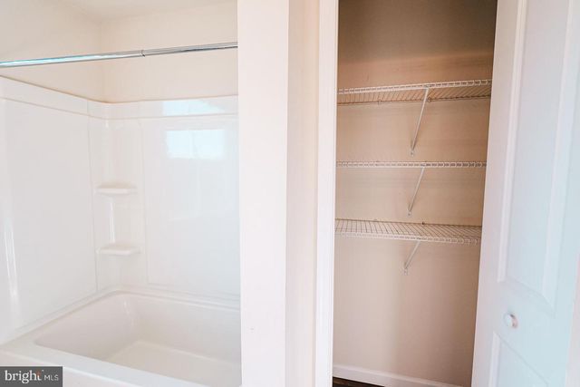 100 COVILLE ST, Middletown, VA 22645