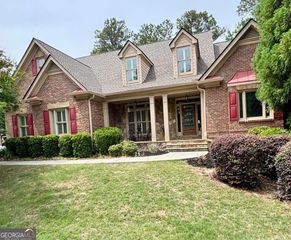 627 Heritage Post Lane, Grayson, GA 30017
