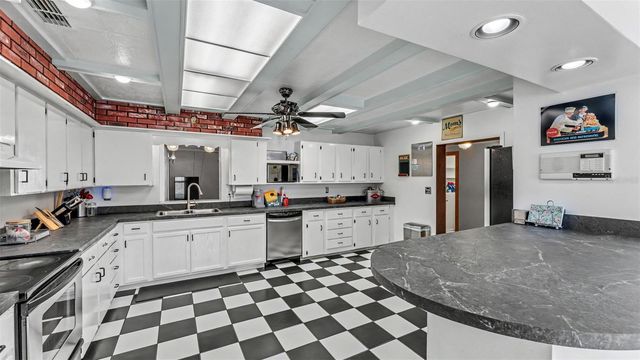 1420 LONG STREET, Lakeland, FL 33801