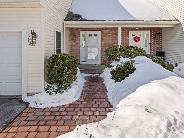 268 Magill Dr 268, Grafton, MA 01519