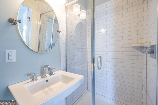 1002 Braeburn Lane, Decatur, GA 30030