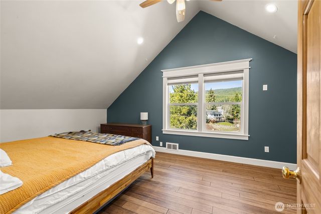 109 S 5th St Alley, Roslyn, WA 98941