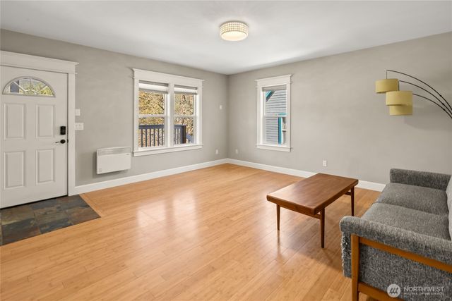 109 S 5th St Alley, Roslyn, WA 98941
