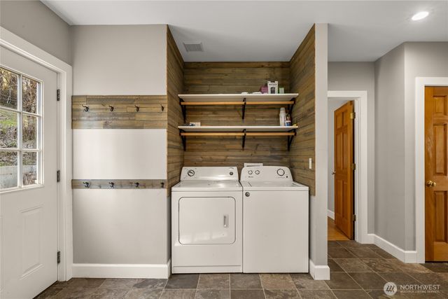 109 S 5th St Alley, Roslyn, WA 98941