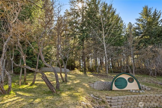109 S 5th St Alley, Roslyn, WA 98941