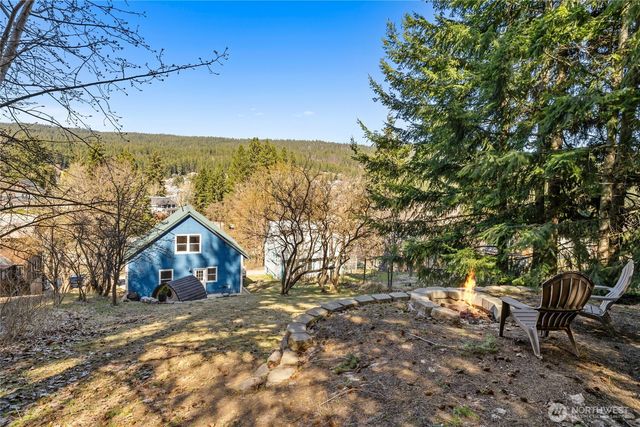 109 S 5th St Alley, Roslyn, WA 98941