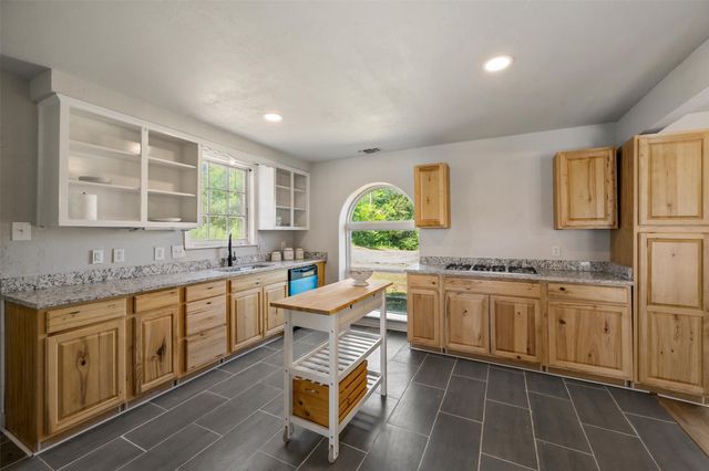 41 Kelsey Road, Denison, TX 75021