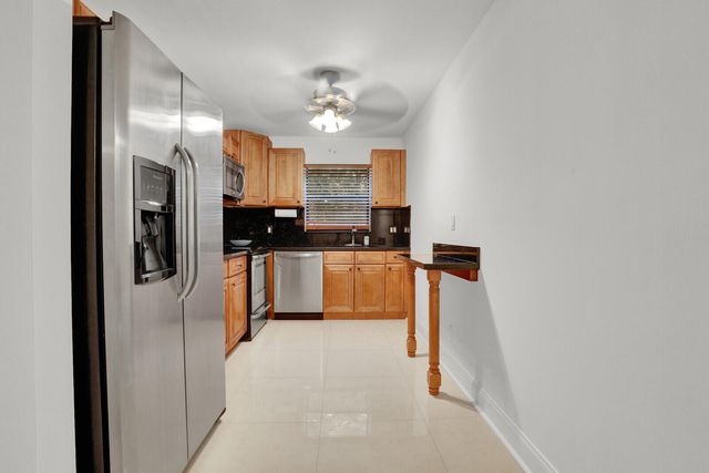 1962 NE 6th Street 4a, Deerfield Beach, FL 33441