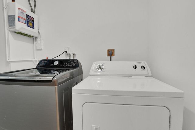 1962 NE 6th Street 4a, Deerfield Beach, FL 33441