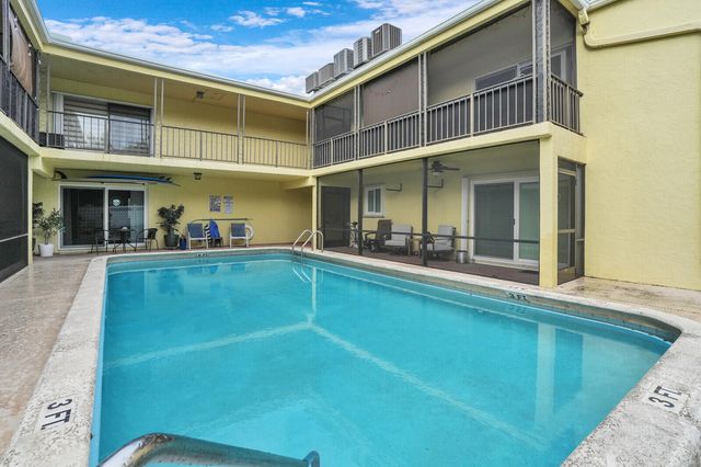 1962 NE 6th Street 4a, Deerfield Beach, FL 33441