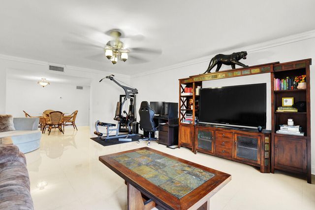 1962 NE 6th Street 4a, Deerfield Beach, FL 33441