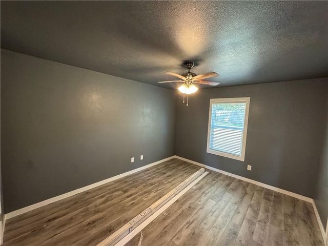 70 N Hunter Street, Farmington, AR 72730