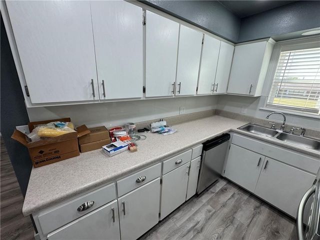 70 N Hunter Street, Farmington, AR 72730